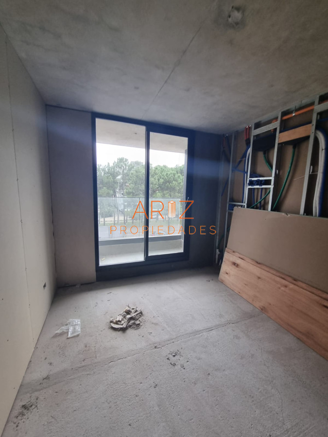 Apartamento ID.2333 - A ESTRENAR venta hermoso departamento en Punta del Este. Ideal para renta.