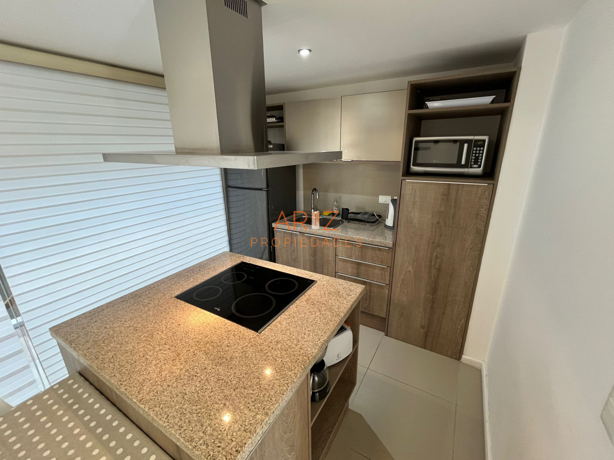 Apartamento ID.1810 - Vende apartamento de 1 dormitorio en Gala Puerto , Punta del Este 
