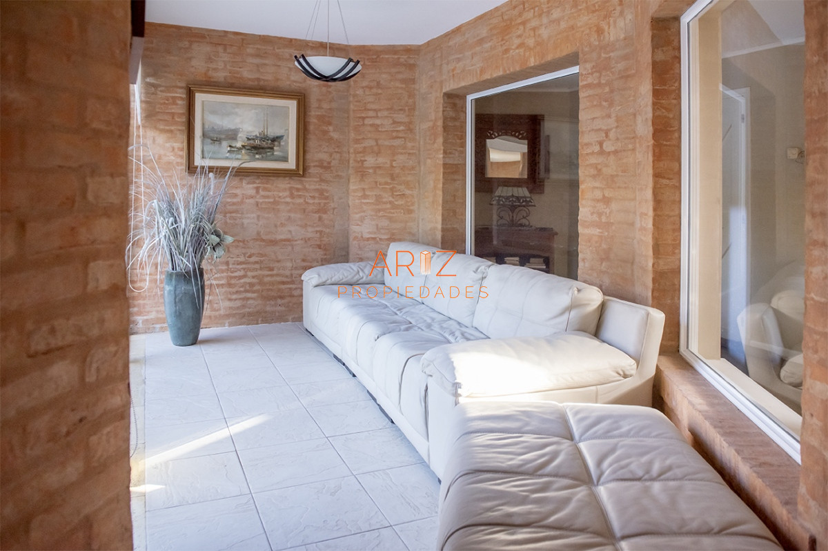 Casa ID.2054 - Casa en Venta de 4 dormitorios en San Rafael , Punta del este 