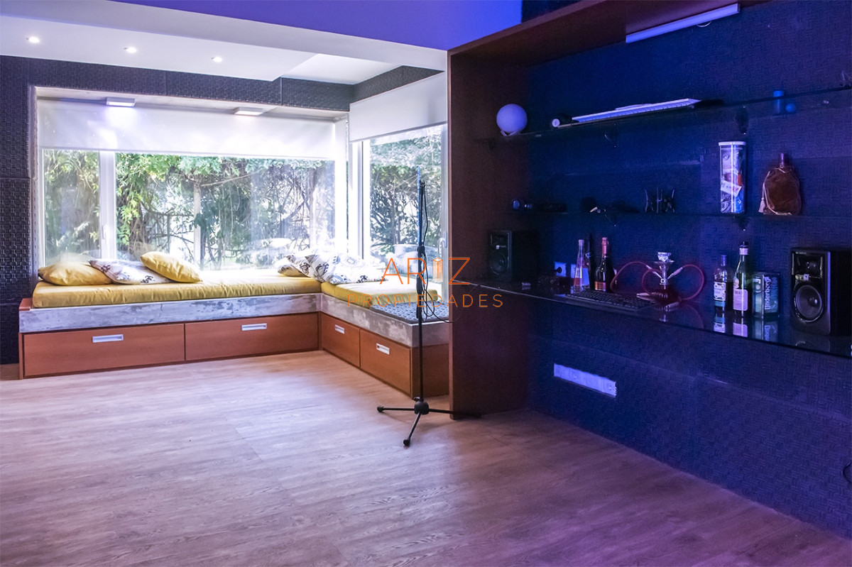 Casa ID.2054 - Casa en Venta de 4 dormitorios en San Rafael , Punta del este 