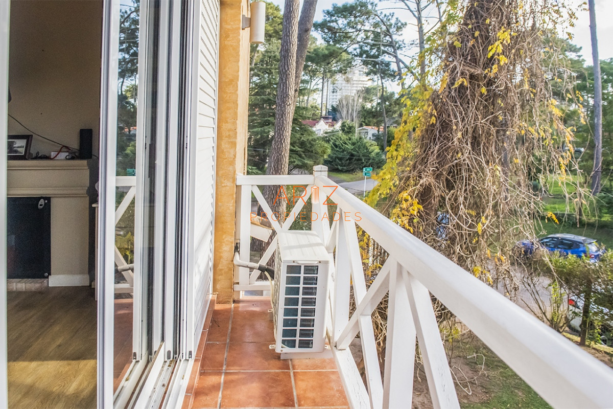 Casa ID.2054 - Casa en Venta de 4 dormitorios en San Rafael , Punta del este 