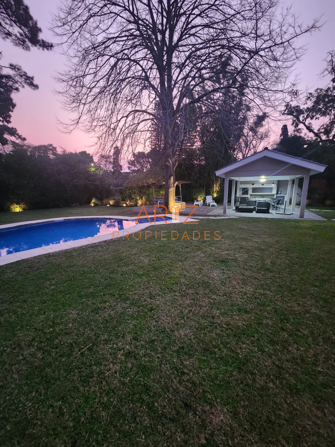 Casa ID.2060 - Casa en Alquiler verano temporada de 4 dormitorios en Playa Mansa , Punta del este , Maldonado 