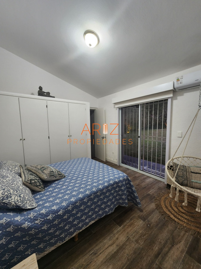 Casa ID.2060 - Casa en Alquiler verano temporada de 4 dormitorios en Playa Mansa , Punta del este , Maldonado 