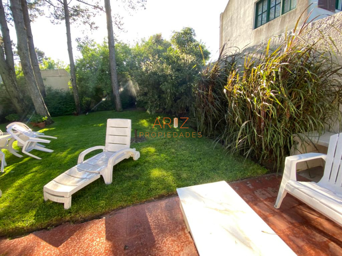 Casa ID.1940 - Excelente propiedad en venta en zona tranquila. 3 dormitorios.