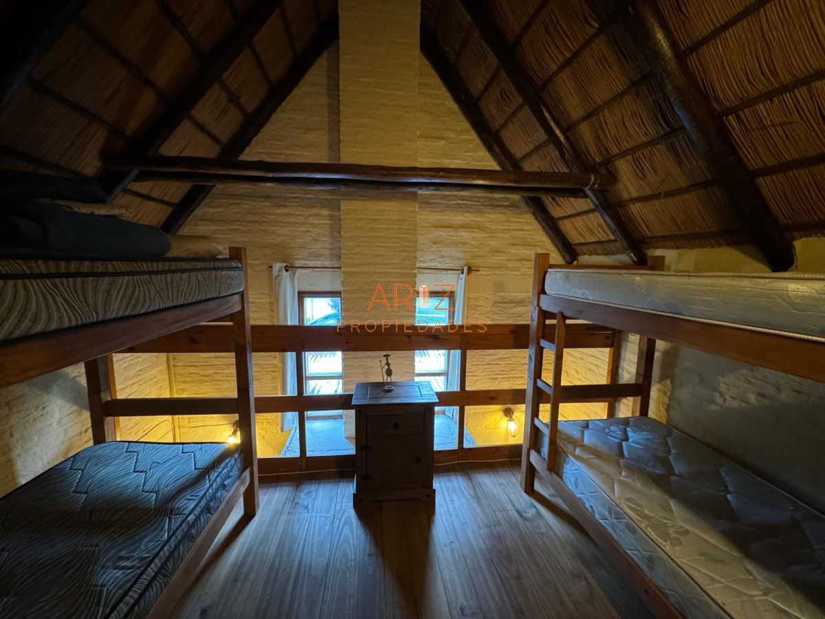 Casa ID.1857 - Vende casa de 3 dormitorios en Pinares, Punta del Este 