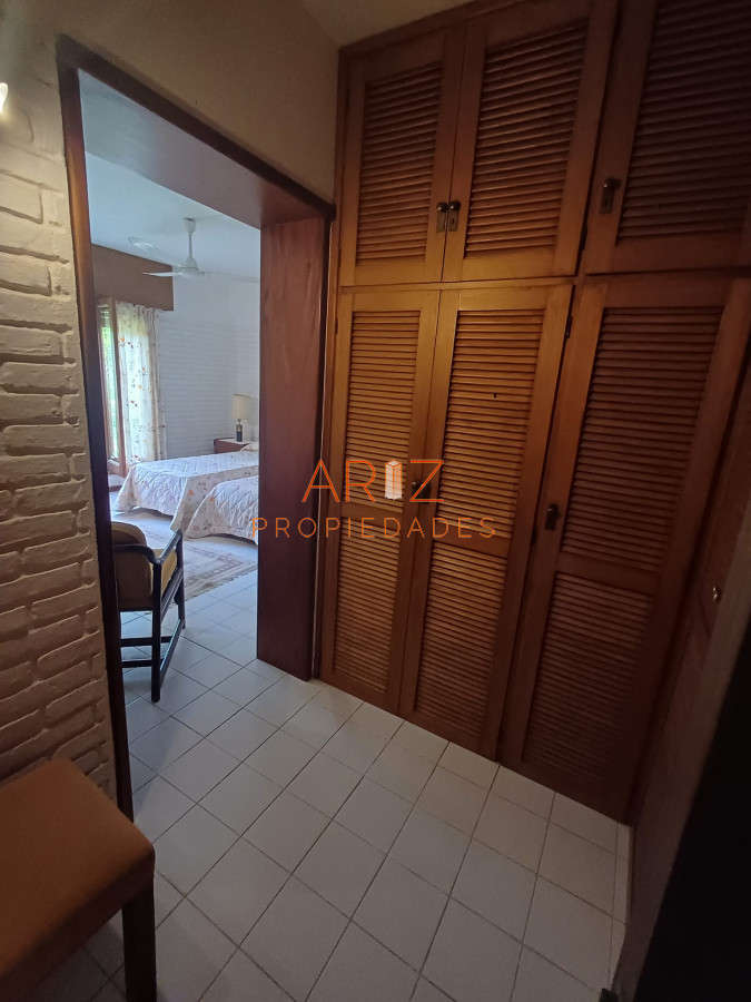 Casa ID.2223 - Vende casa de 3 dormitorios en Cantegril, punta del este preparada para vivir todo el año!