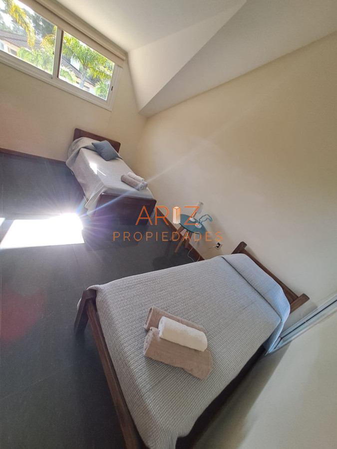 Casa ID.1774 - Espaciosa Casa en Barrio Privado de 6 dorm y piscina en Punta del Este