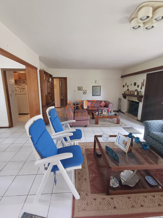 Casa ID.2223 - Vende casa de 3 dormitorios en Cantegril, punta del este preparada para vivir todo el año!