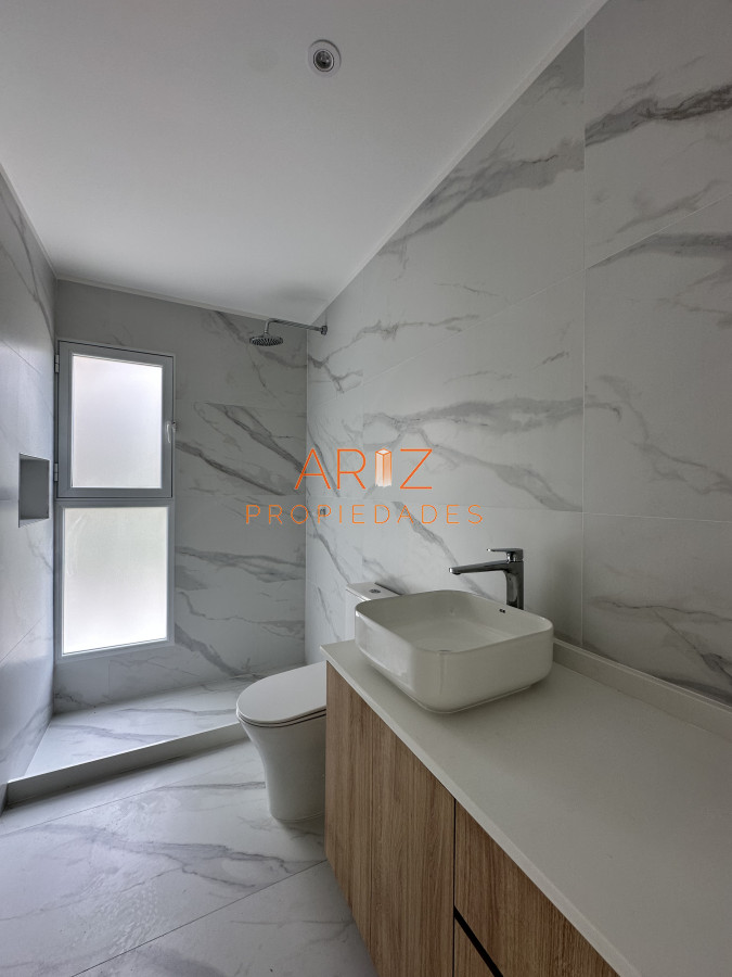 Casa ID.2437 - Vende casa de 3 dormitorios a estrenar, Punta del Este