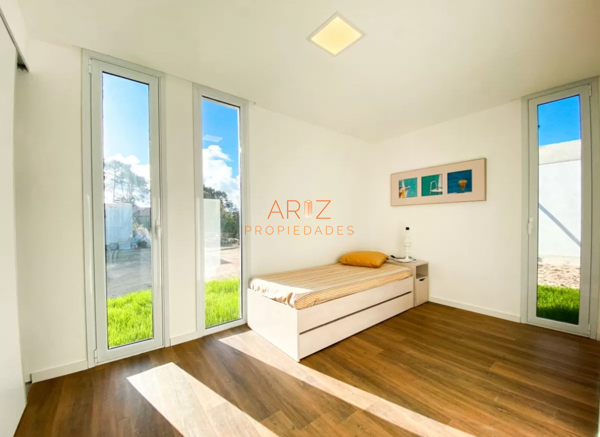 Casa ID.1932 - Venta Casa de 3 dormitorios y 3 Baños en Barrio Privado Punta del Este