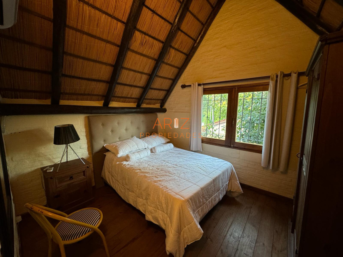 Casa ID.1857 - Vende casa de 3 dormitorios en Pinares, Punta del Este 