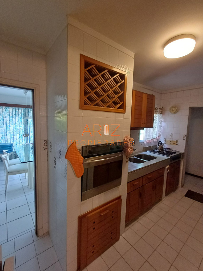 Casa ID.2223 - Vende casa de 3 dormitorios en Cantegril, punta del este preparada para vivir todo el año!