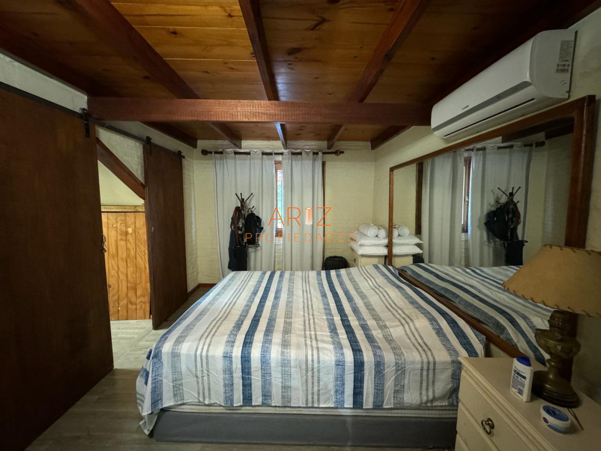 Casa ID.1857 - Vende casa de 3 dormitorios en Pinares, Punta del Este 