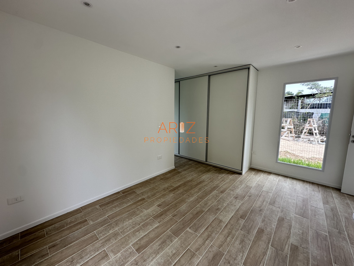 Casa ID.2437 - Vende casa de 3 dormitorios a estrenar, Punta del Este