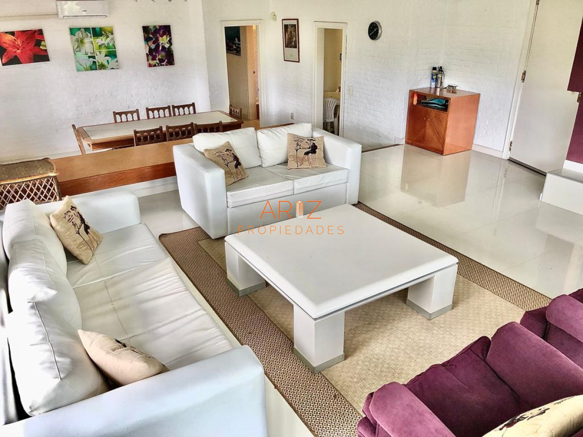 Casa ID.2308 - Casa en venta en Lugano, Punta del este, 3 dormitorios y dependencia