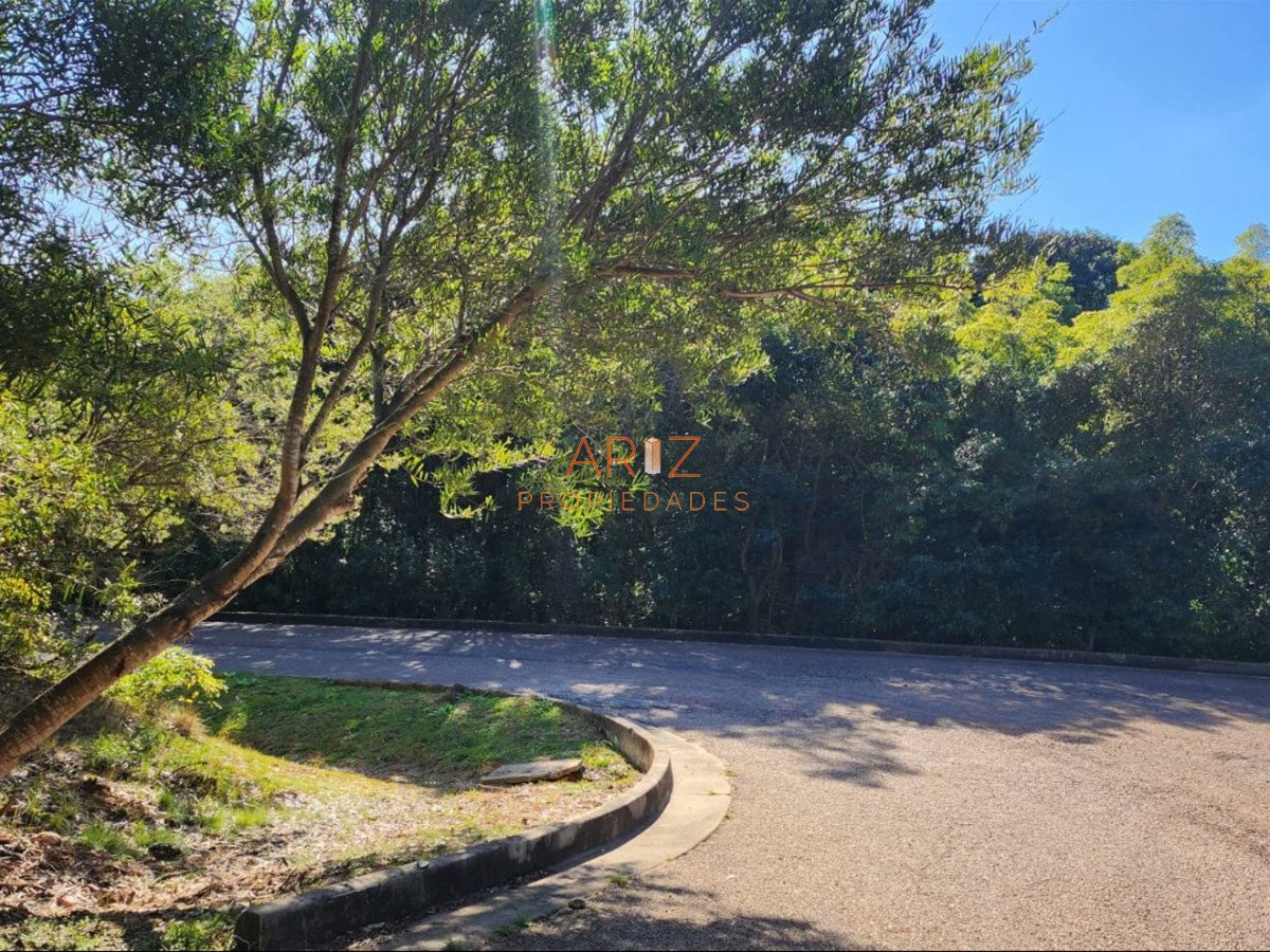 Terreno ID.2227 - Vende terreno amplio de 4226 m2, en Las Cumbres- Punta Ballena.