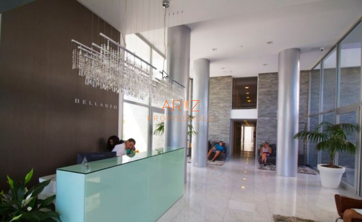 Apartamento ID.1669 - Vende apartamento de 2 dormitorios en Bellagio Tower, Punta del Este 