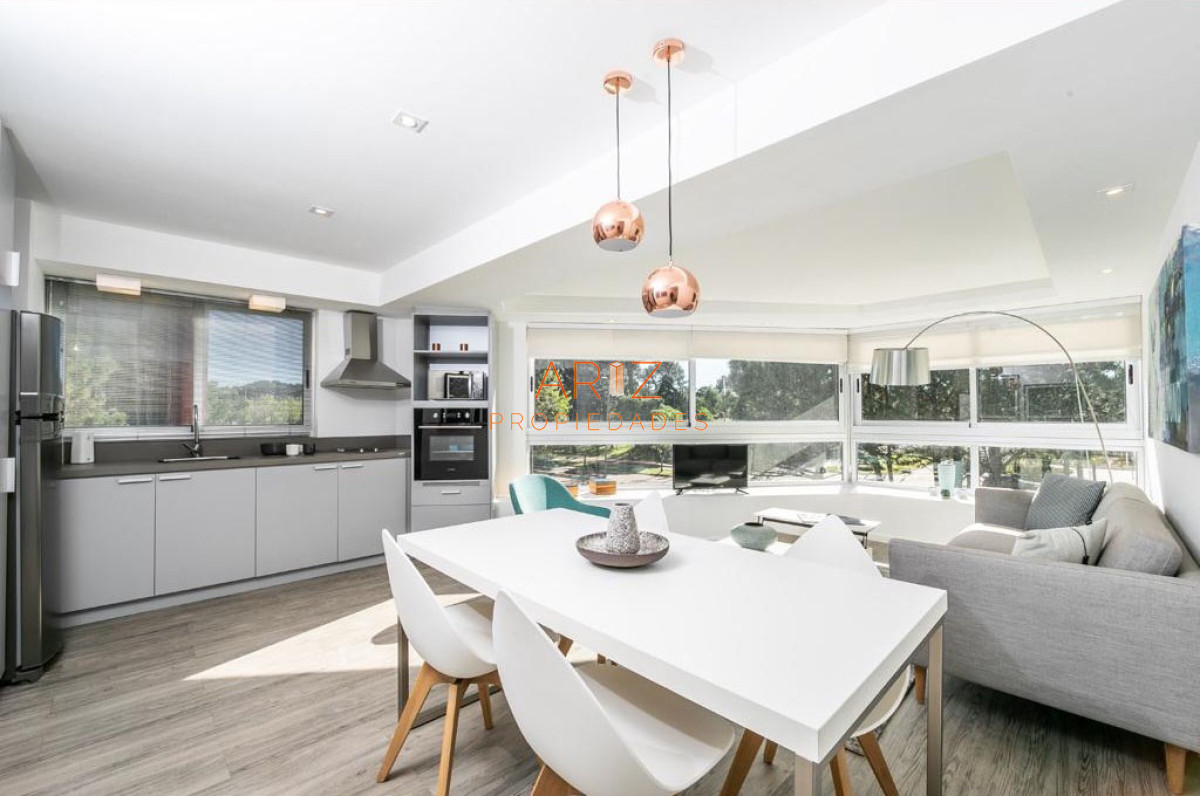 Apartamento ID.2333 - A ESTRENAR venta hermoso departamento en Punta del Este. Ideal para renta.