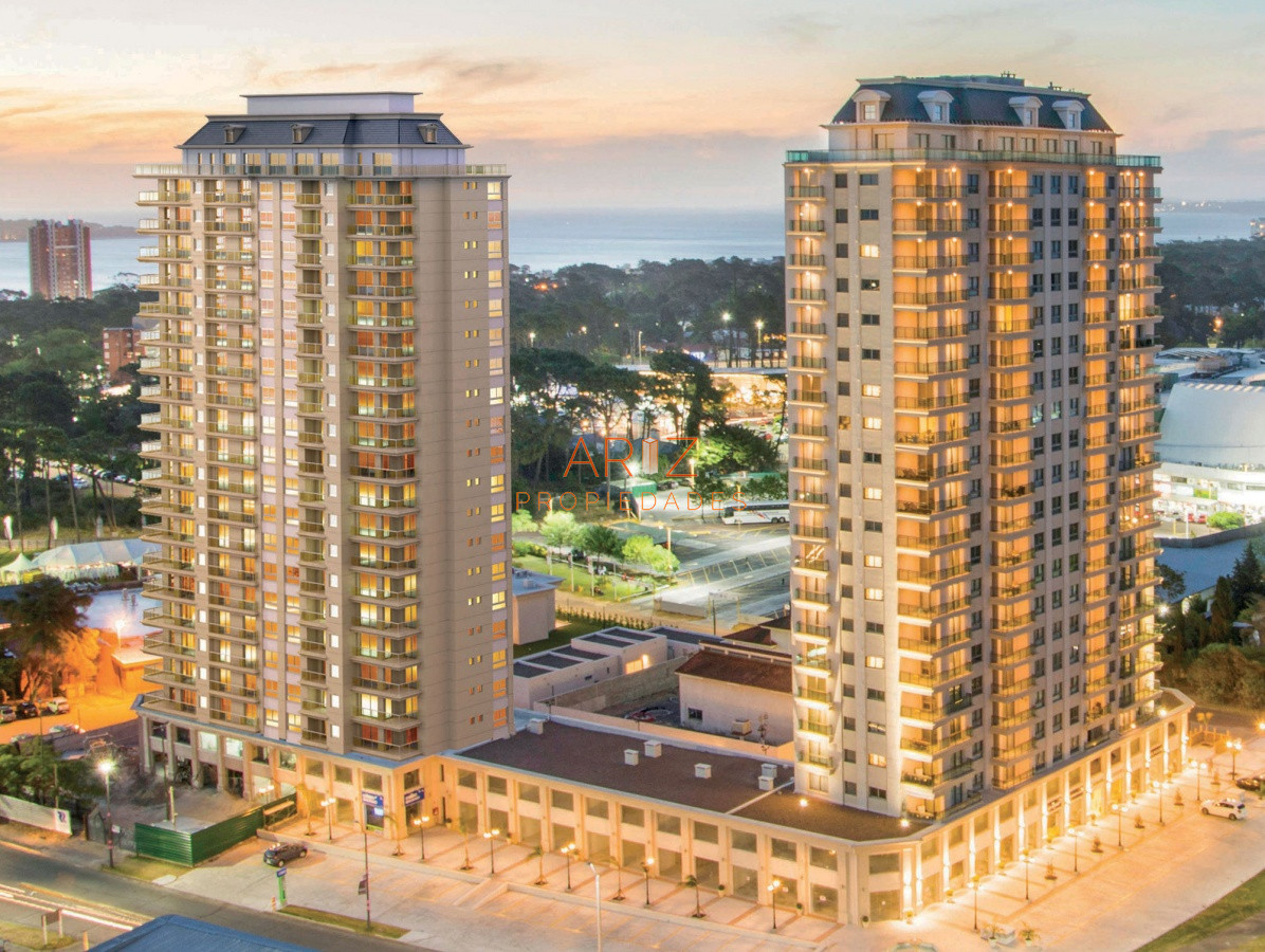 Apartamento ID.1812 - Apartamento de Venta y ALQUILER ANUAL en Edificio Lafayette , Punta del este , Roosevelt 
