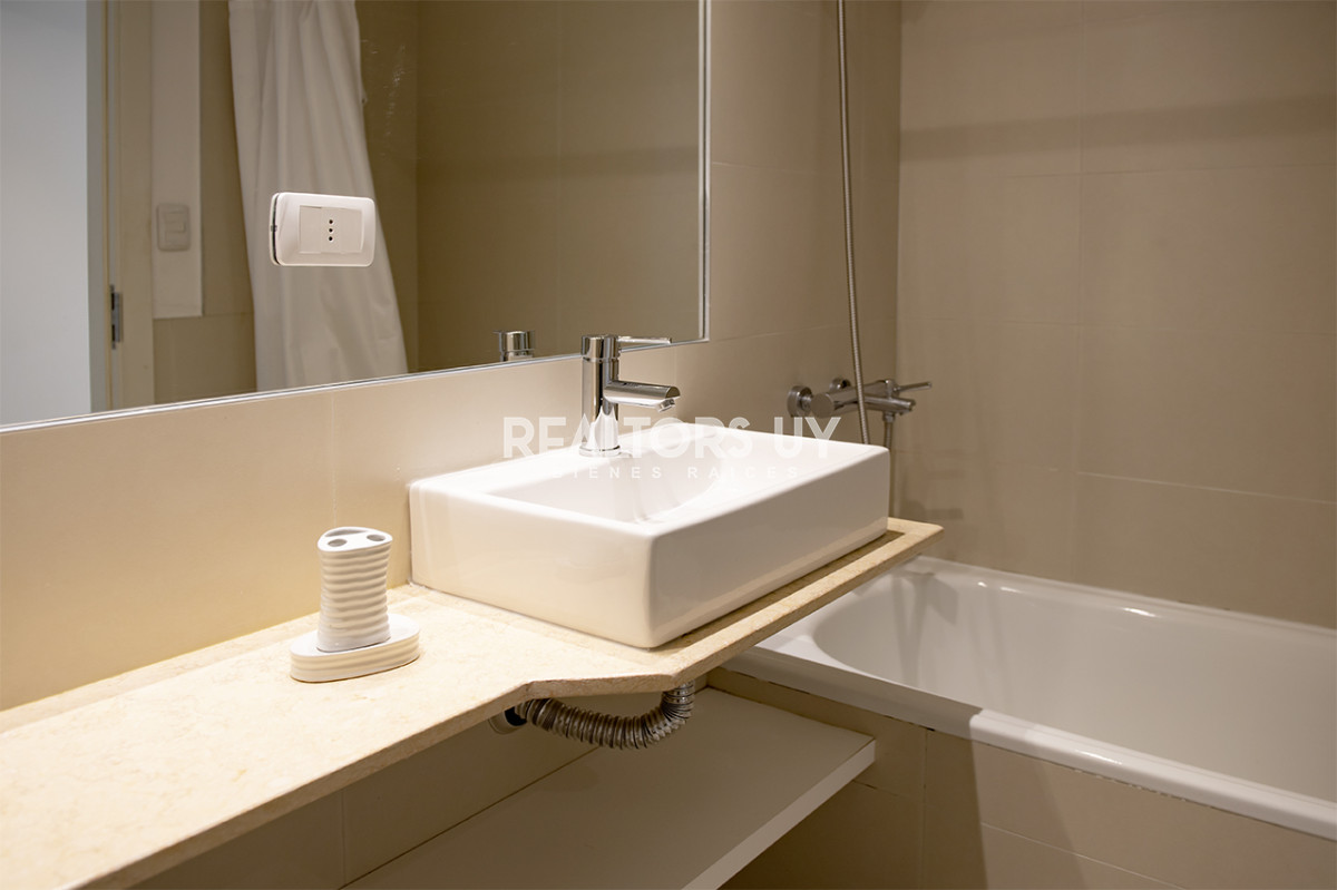 Apartamento ID.167 - Departamento de 3 dormitorios en venta. Gran Oportunidad en Mansa.