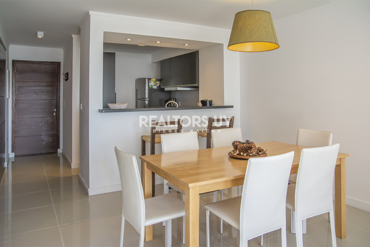 Apartamento ID.235 - Excelente departamento en venta, 3 dormitroios. Punta del Este