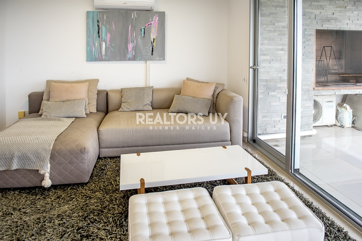 Apartamento ID.167 - Departamento de 3 dormitorios en venta. Gran Oportunidad en Mansa.