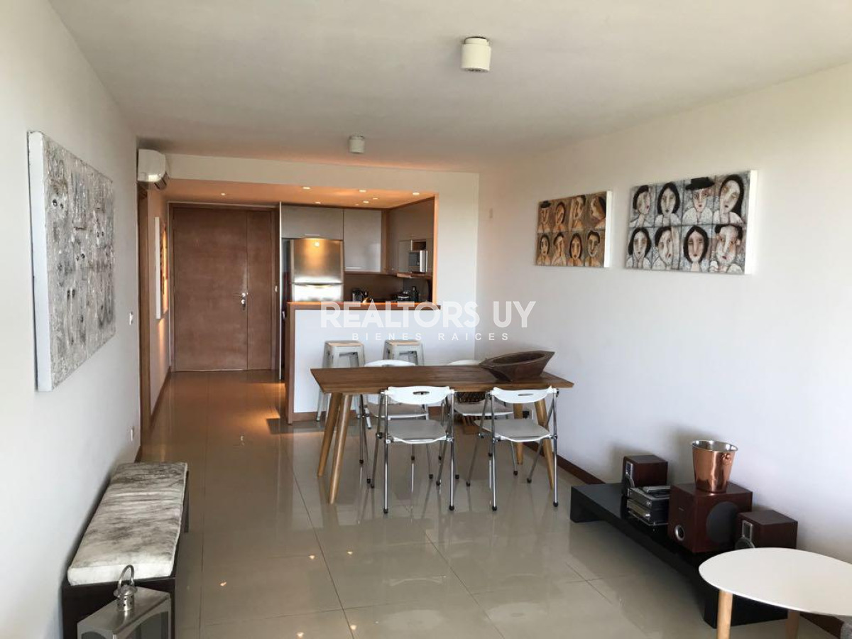 Apartamento ID.39 - Vende departamento de 1 dormitorio y medio en Roosevelt , Punta del Este 