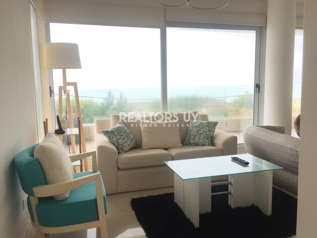 Apartamento ID.168 - Con hermosa vista le traemos en venta este comodo Departamento