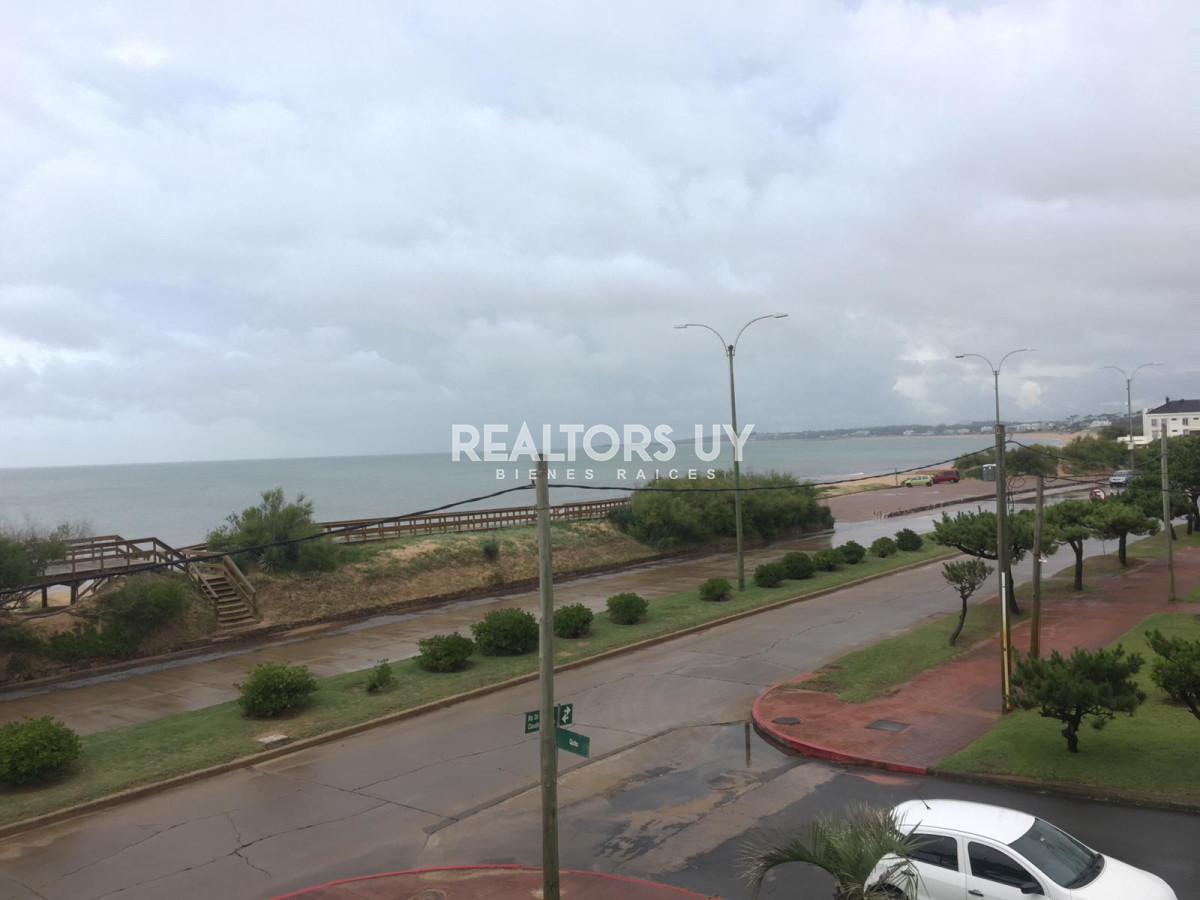 Apartamento ID.168 - Con hermosa vista le traemos en venta este comodo Departamento