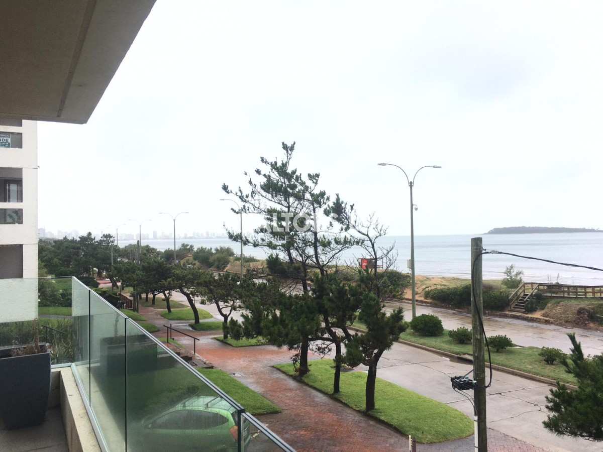 Apartamento ID.168 - Con hermosa vista le traemos en venta este comodo Departamento