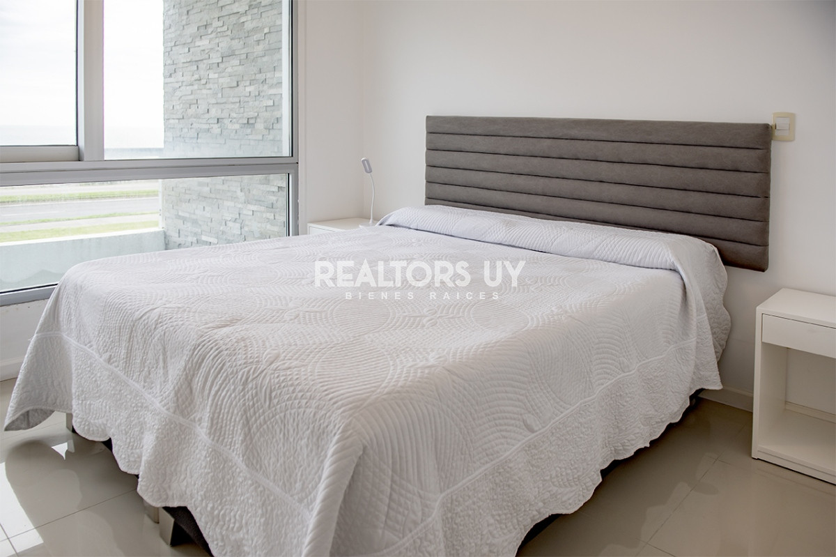 Apartamento ID.167 - Departamento de 3 dormitorios en venta. Gran Oportunidad en Mansa.