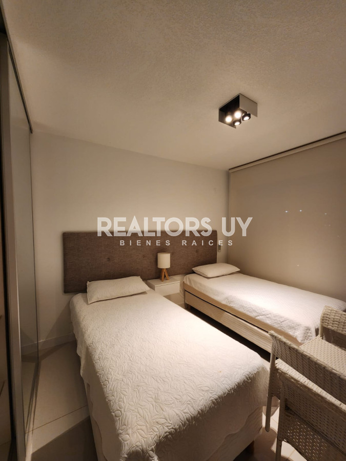 Apartamento ID.168 - Con hermosa vista le traemos en venta este comodo Departamento