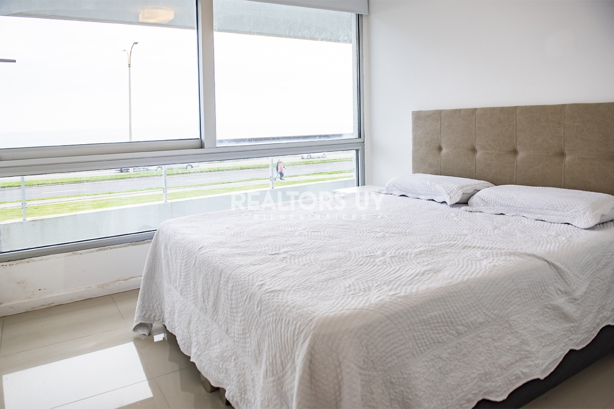 Apartamento ID.167 - Departamento de 3 dormitorios en venta. Gran Oportunidad en Mansa.