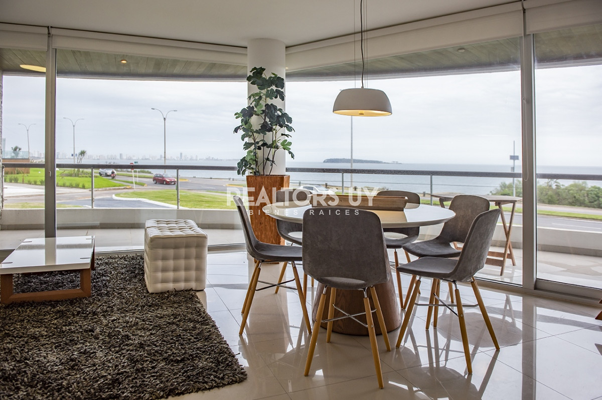 Apartamento ID.167 - Departamento de 3 dormitorios en venta. Gran Oportunidad en Mansa.