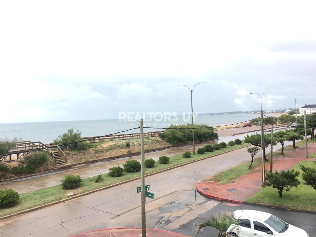 Apartamento ID.168 - Con hermosa vista le traemos en venta este comodo Departamento