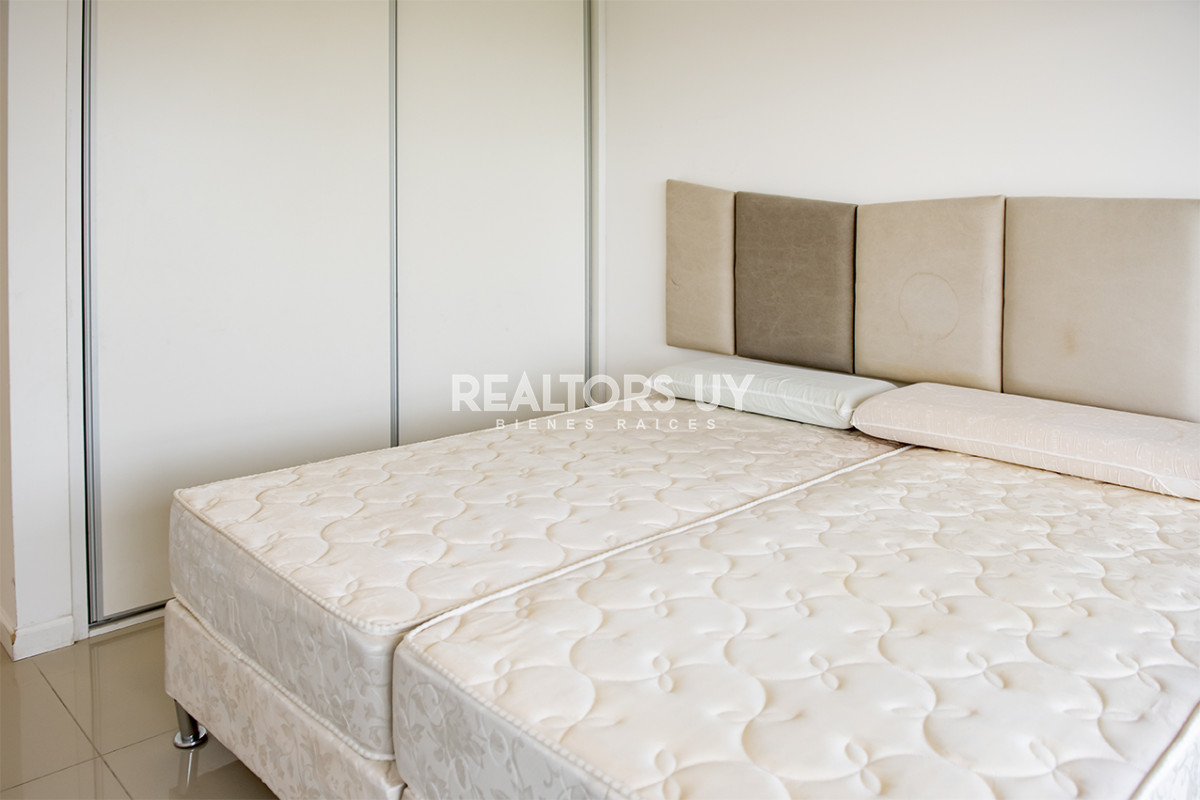 Apartamento ID.167 - Departamento de 3 dormitorios en venta. Gran Oportunidad en Mansa.