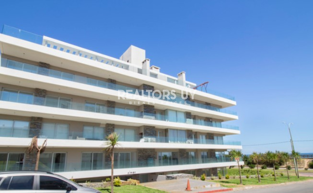 Apartamento ID.168 - Con hermosa vista le traemos en venta este comodo Departamento