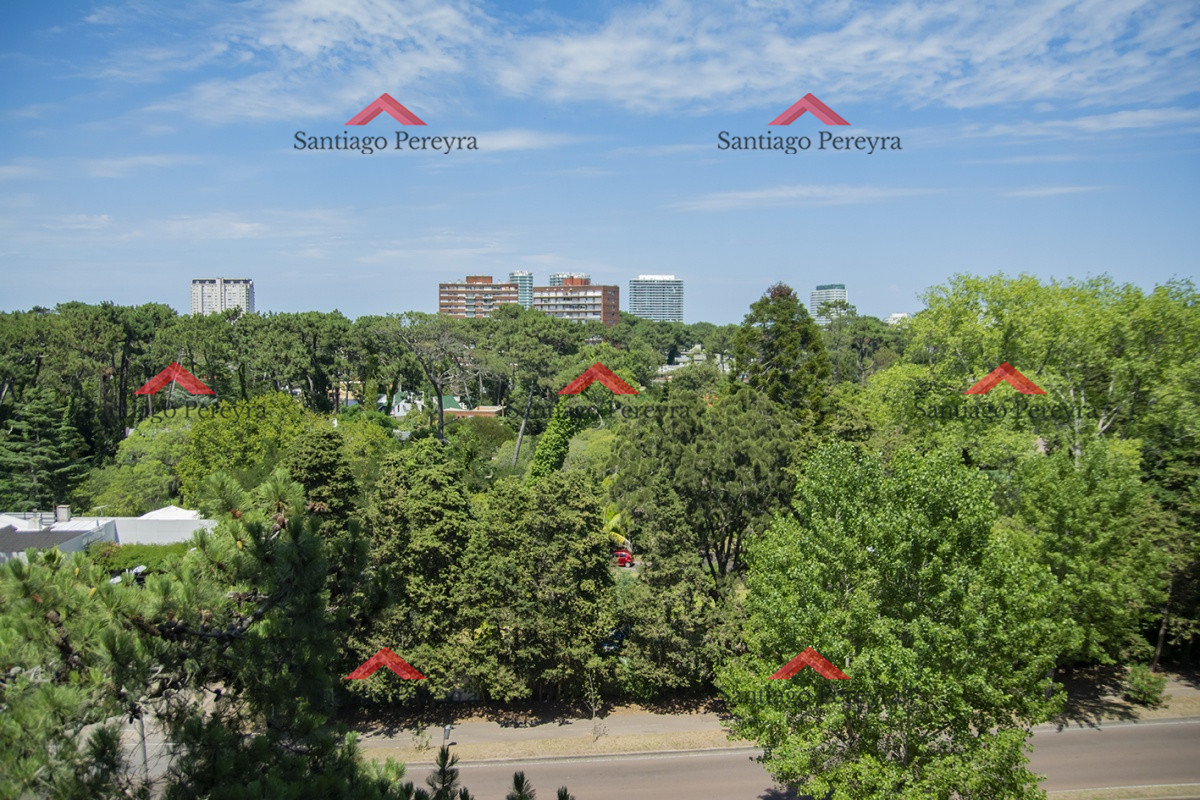 Apartamento ID.16985 - Se vende apto de 2 dormitorios en Roosevelt, Punta del Este 