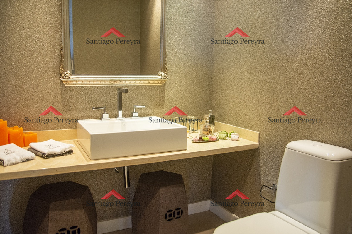 Apartamento ID.7986 - Hermoso Departamento en venta, en la zona de playa Mansa