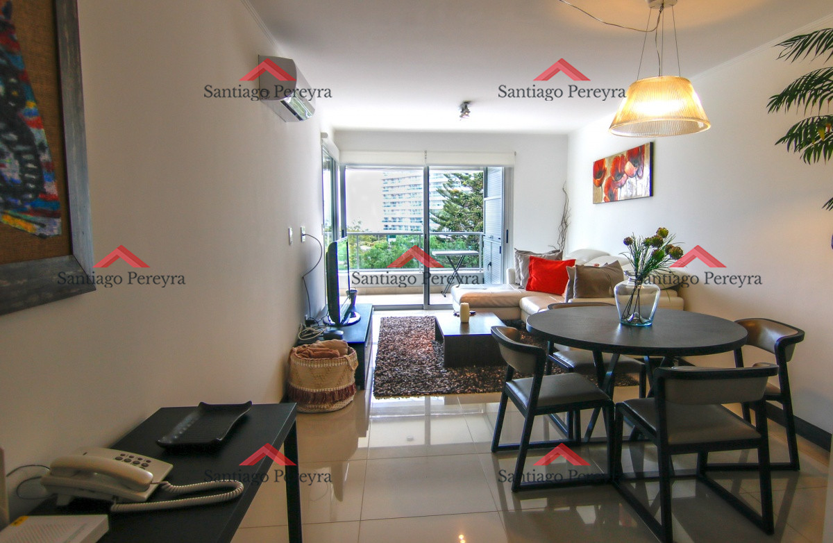 Apartamento ID.17053 - PH en playa mansa , departamento en Edificio Monet de 2 dormitorios, Punta Del Este