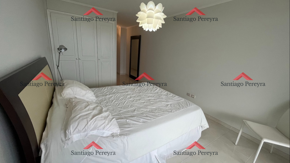 Apartamento ID.15793 - Departamento de 2 dormitorios en venta en Le Jardin, Punta del Este