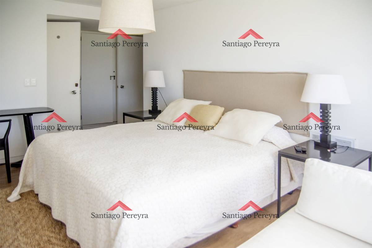 Apartamento ID.16428 - Vende apartamento de 3 dormitorios en Tiburon , Punta del Este