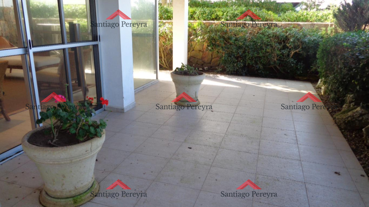Apartamento ID.8245 - Departamentos en venta en primera linea.
