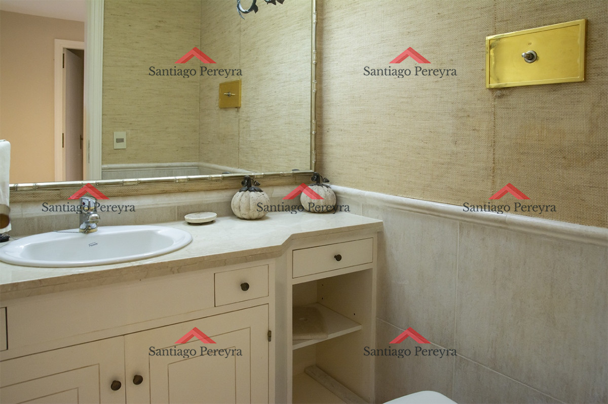 Apartamento ID.8245 - Departamentos en venta en primera linea.