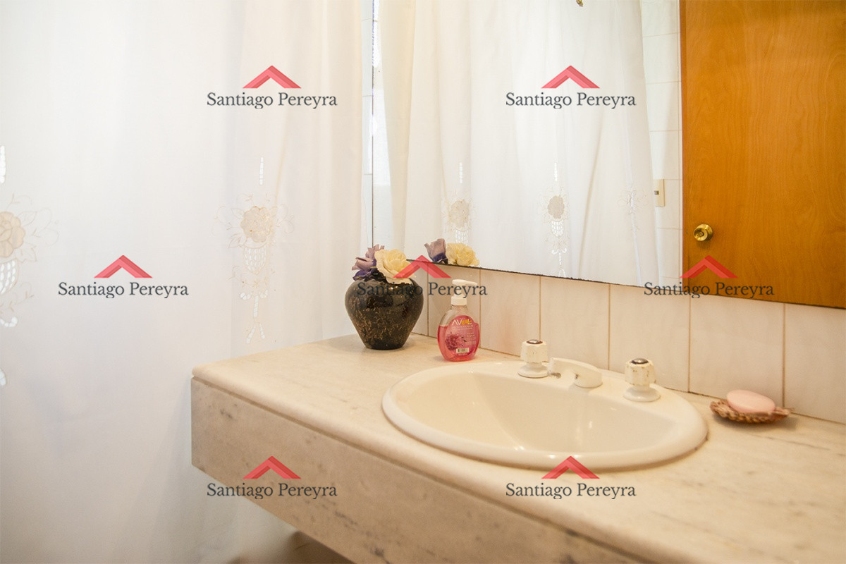 Apartamento ID.8668 - Hermoso Departamento en venta con agradable vista.