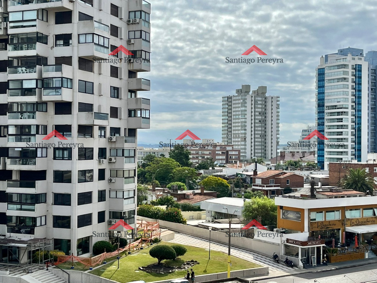 Apartamento ID.13609 - Departamento en excelente zona