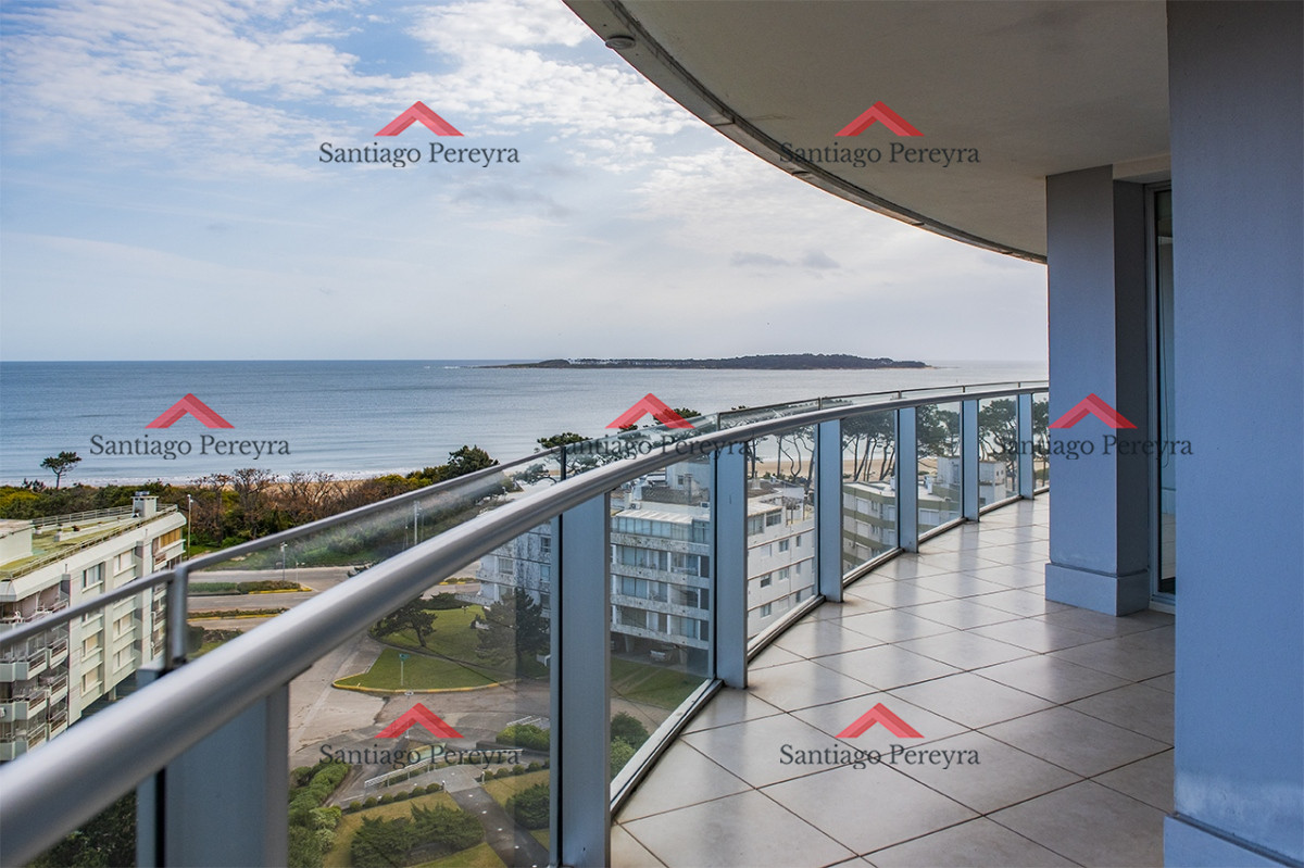 Apartamento ID.14767 - Sea and Forest 3 dormitorios en venta a pasos del mar, playa mansa 
