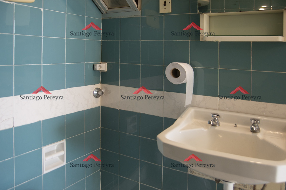 Apartamento ID.14359 - Se vende Hermoso Penthouse frente al mar de 3 dormitorios con barbacoa, Playa Mansa, Punta del Este
