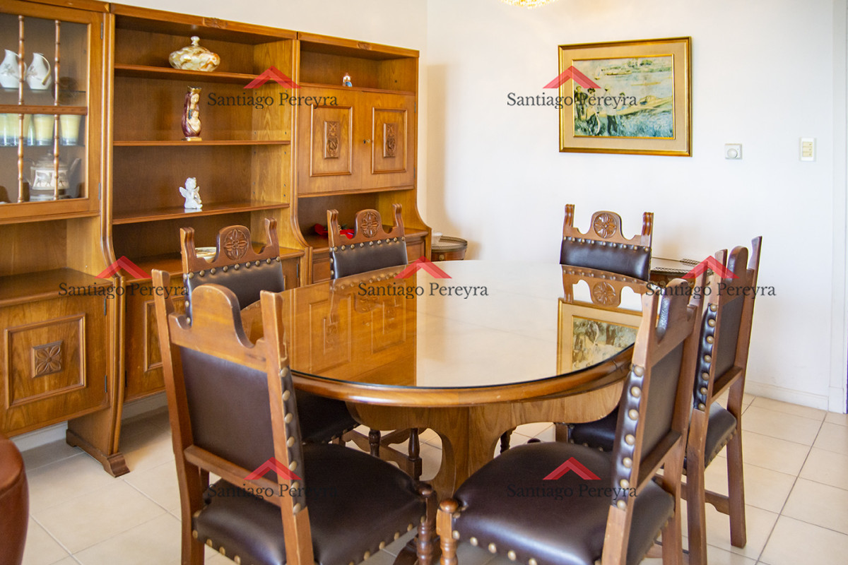 Apartamento ID.16867 - Vende apto de 2 dormitorios con vista al mar en Punta del este