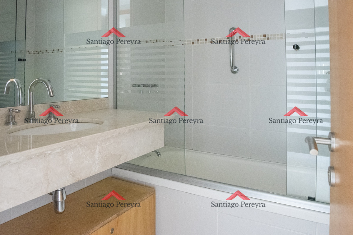 Apartamento ID.14767 - Sea and Forest 3 dormitorios en venta a pasos del mar, playa mansa 